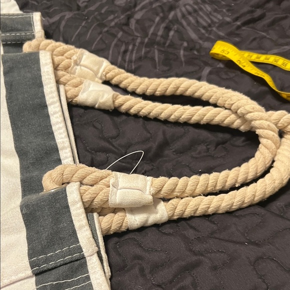 Oasis of the Seas Striped Tote Bag - Black and White - Picture 5 of 5